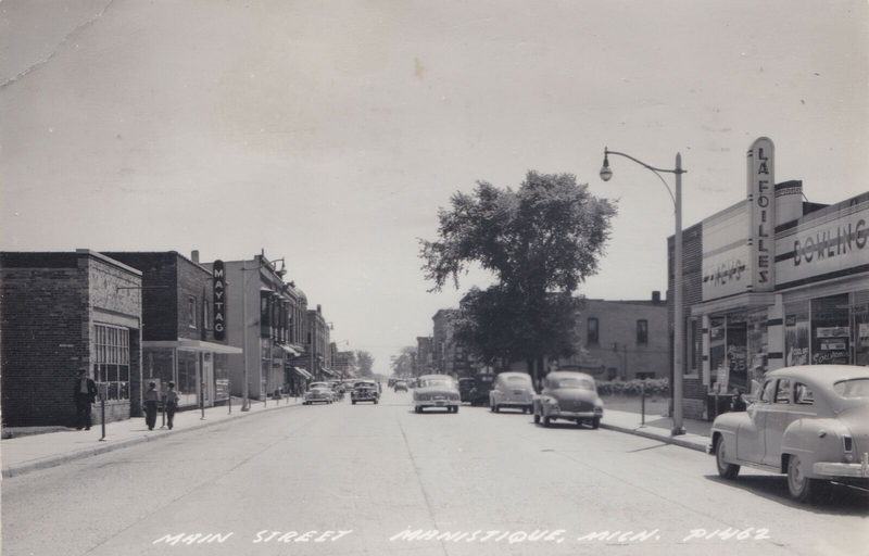 LaFoilles Bowling Alleys - 1940S Photo (newer photo)